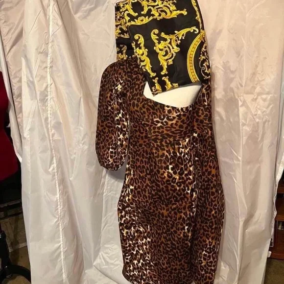 Unique - Picture 6 of 16